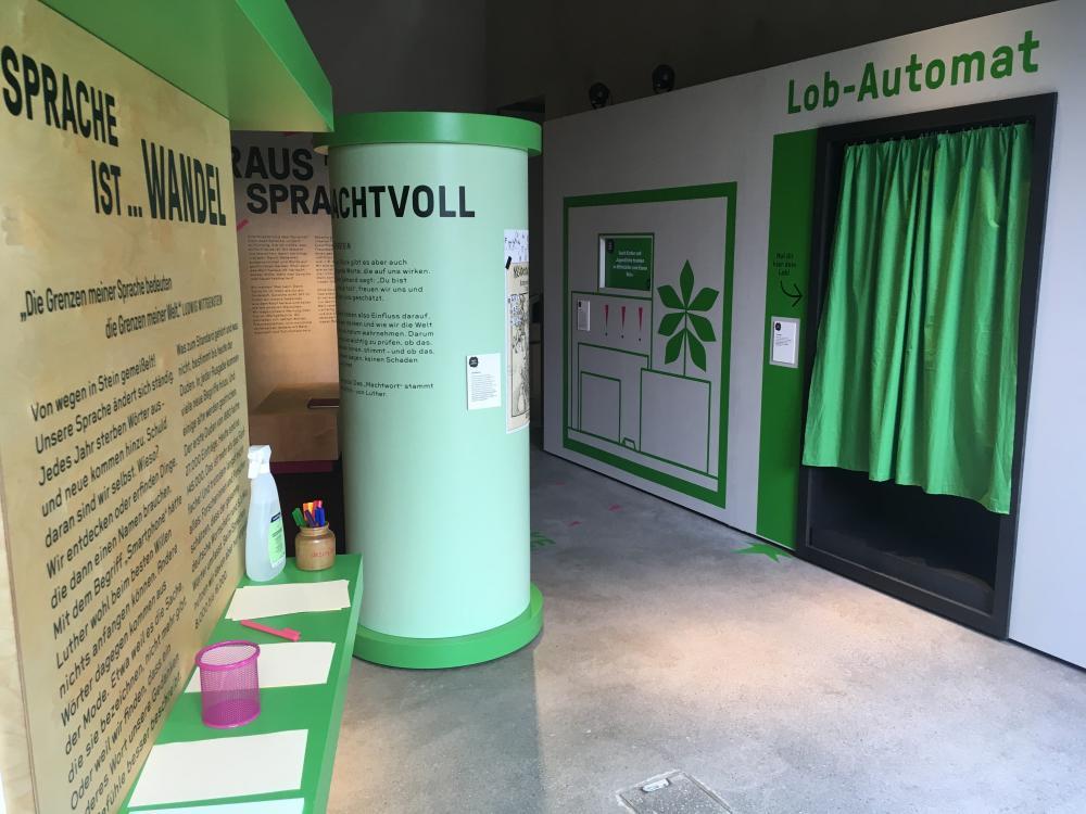 Blick in die Ausstellung